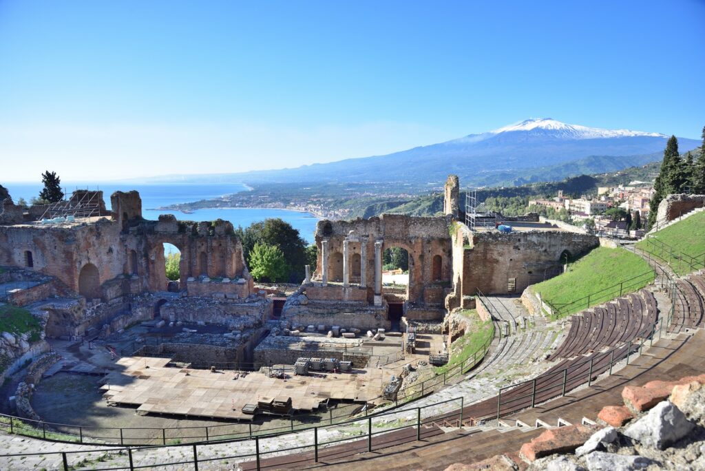 Città da visitare in europa: Taormina, Italia.